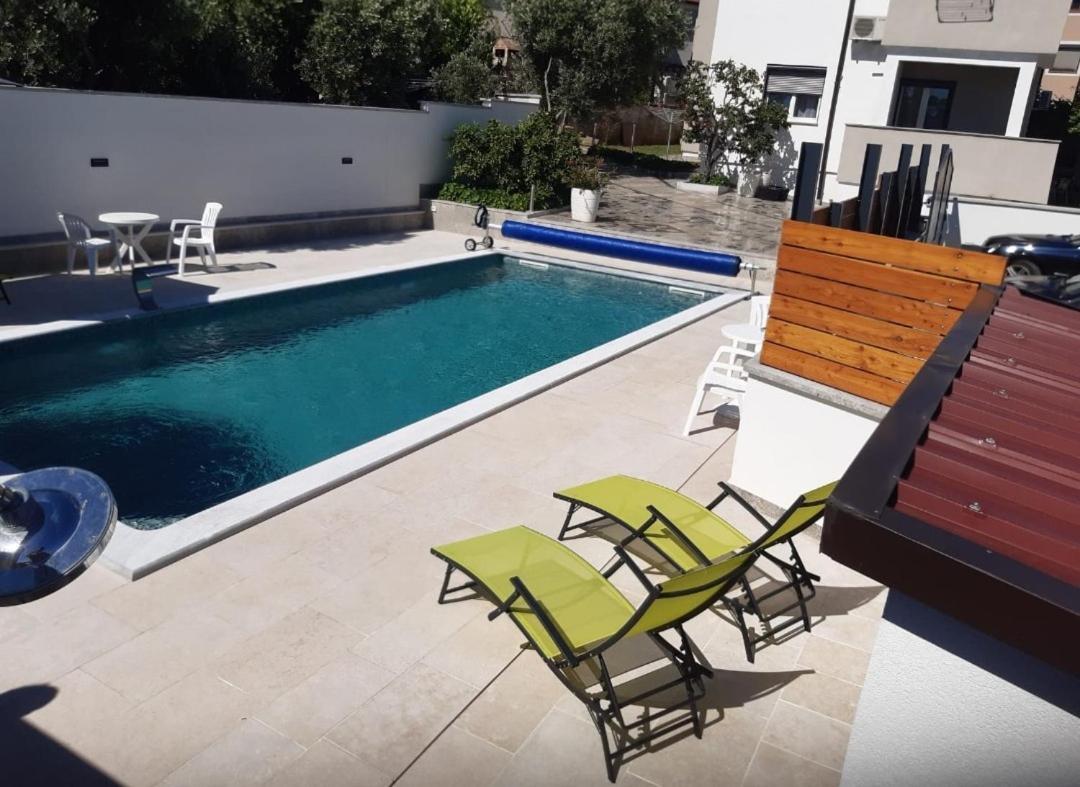 Apartments Ivana With The Pool Rovinjsko Selo Dış mekan fotoğraf